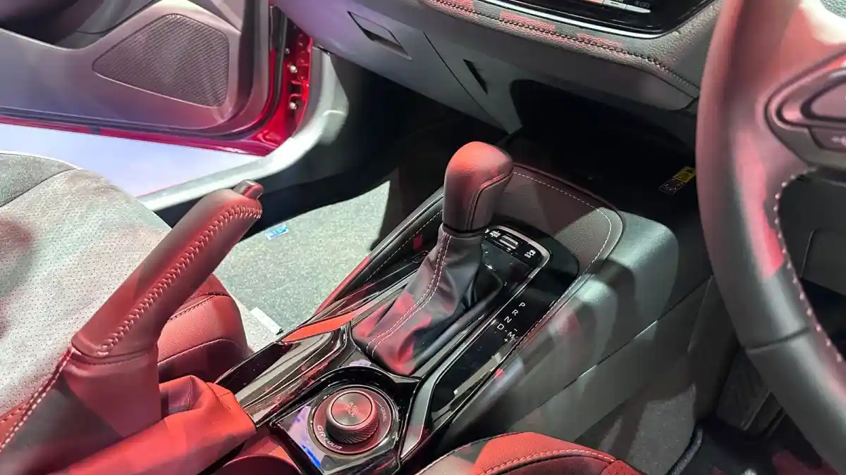 Foto - Toyota GR Corolla Matic Resmi Meluncur, Harga Rp 1,428 Miliar