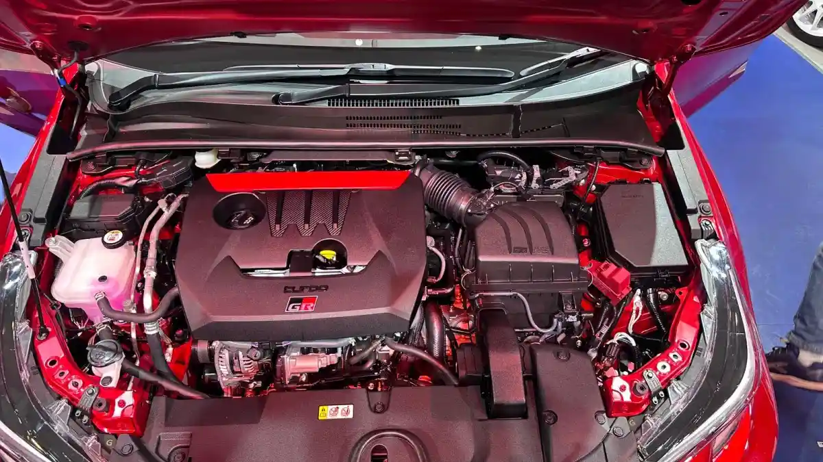Foto - Toyota GR Corolla Matic Resmi Meluncur, Harga Rp 1,428 Miliar