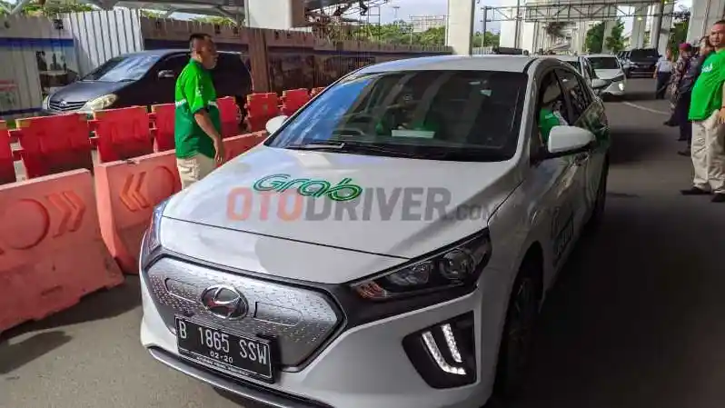 Mobil Listrik - Kemenhub Ambil Inisiatif Tularkan Budaya Mobil Listrik