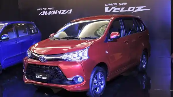 Foto - Inilah Berbagai Mobil Dalam Range Harga Wuling Cortez