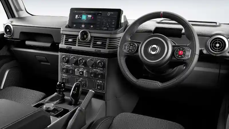 Foto - Interior Eneos Grenadier, Fokus Pada Kepraktisan Tapi Tetap Canggih