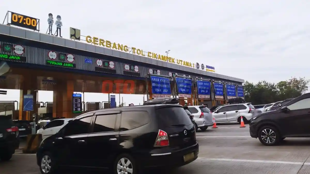 Foto - Puncak Arus Balik Diprediksi Akhir Pekan Ini