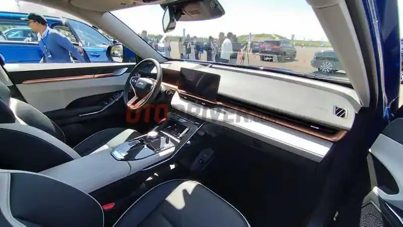 Foto - GWM Haval H6 Alami Facelift. Punya Desain Yang Lebih Sangar Dan Simpel