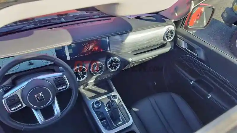 Foto - First Drive: GWM Tank 300 Hybrid. A Game Changer?