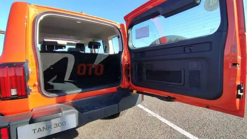 Foto - First Drive: GWM Tank 300 Hybrid. A Game Changer?