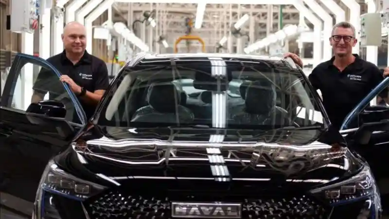 Foto - Haval Jolion HEV Mulai Dirakit Di Bogor