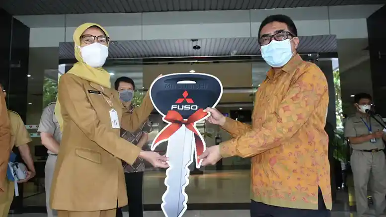 Foto - Mengenal Mitsubishi Fuso Espasio, Bus Yang Didonasikan Untuk Pemprov DKI