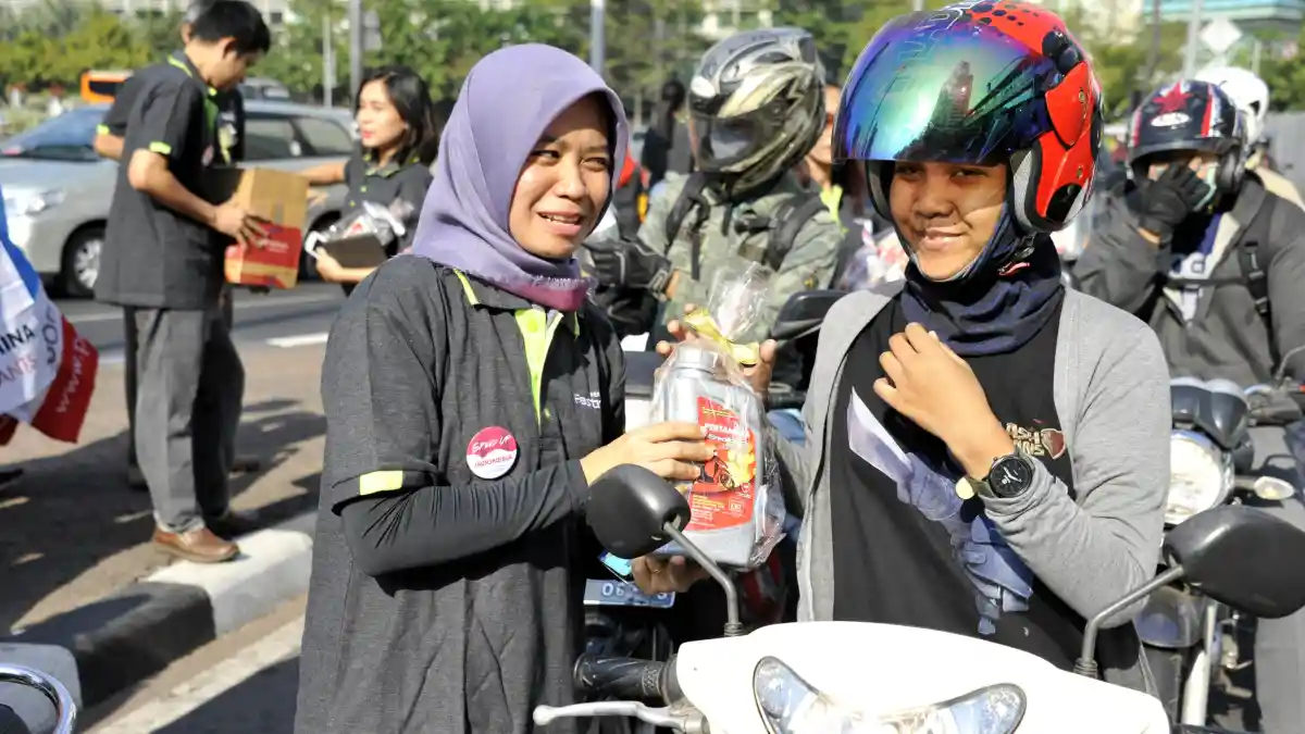 Foto - Pertamina Akan Bagi-bagi Oli Gratis di Car Free Day Besok!