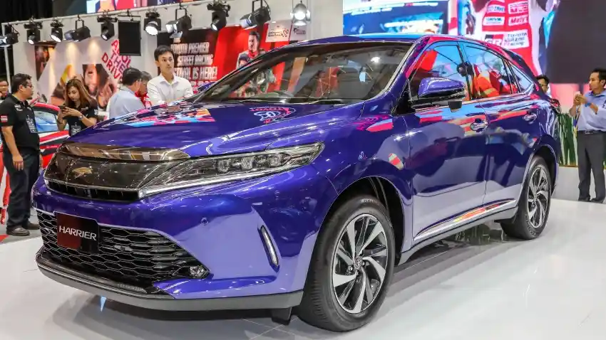 Berita - Toyota Harrier Facelift Resmi Hadir Dengan Mesin Lexus!