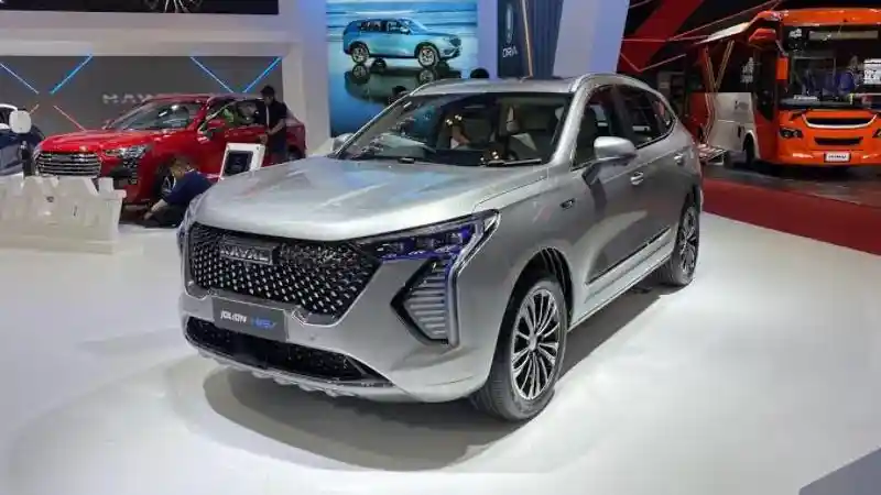 Foto - GWM Haval Jolion Tertangkap Kamera di Indonesia, Segera Dijual Menantang Yaris Cross Hybrid