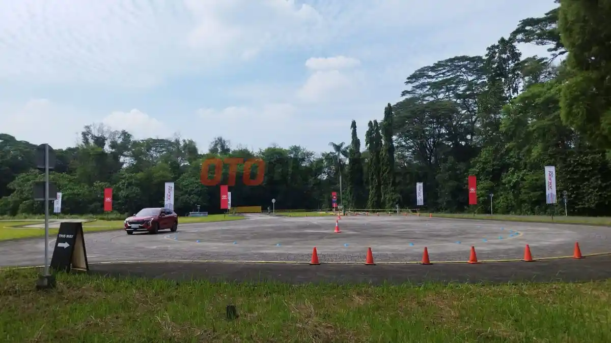 Foto - Mencoba Ketangguhan dan Fitur Unggulan GWM Haval Jolion Ultra