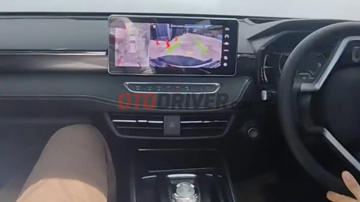 Foto - Mencoba Ketangguhan dan Fitur Unggulan GWM Haval Jolion Ultra