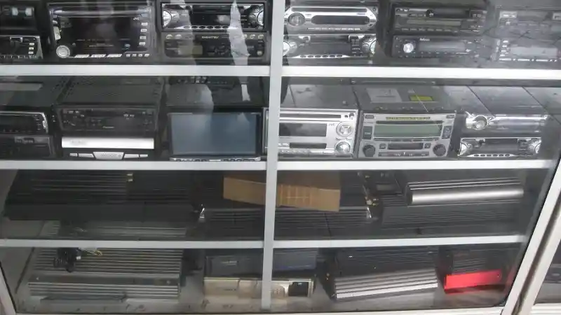 Tips - Begini Cara Memilih Head Unit Bekas