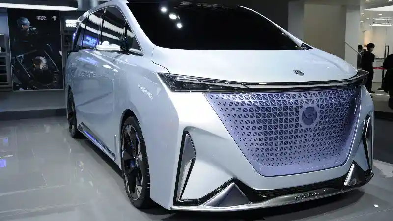 Mobil Listrik - Rival Lexus LM, Muncul Dalam Mobil Listrik Dari Cina