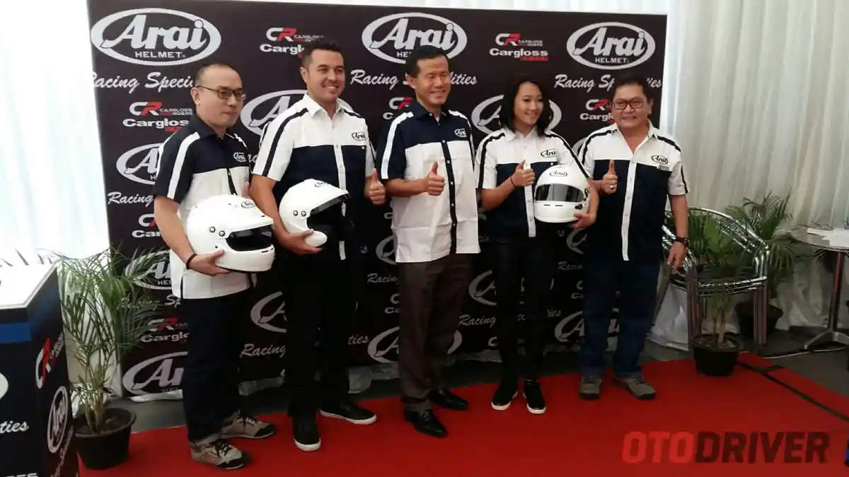 Berita - Helm Bagi Penyuka Track Day, Lebih Superior Dari Helm SNI