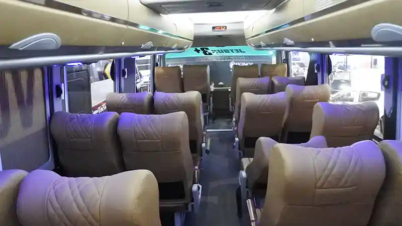 Foto - Menengok Detail Bus 'Herbie' Seharga Rp 3,5 Miliar