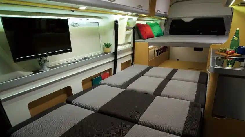 Foto - Toyota HiAce Green Buddy, Cocok Buat Camping dan Traveling
