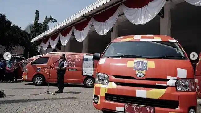 Berita - Mobil Vaksin Keliling Resmi Dilepas Di Jakarta, Andalkan Bus Dan Van
