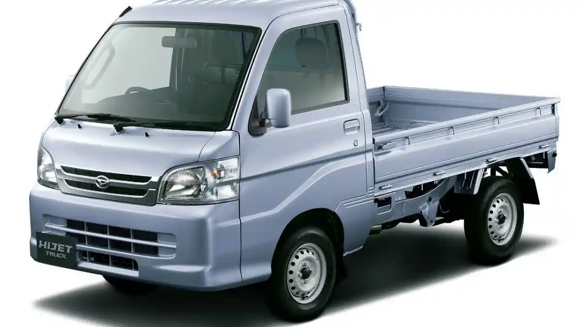 Berita - Daihatsu Hi-Max Punya Mesin Turbo, Kenapa Tak Masuk Indonesia?