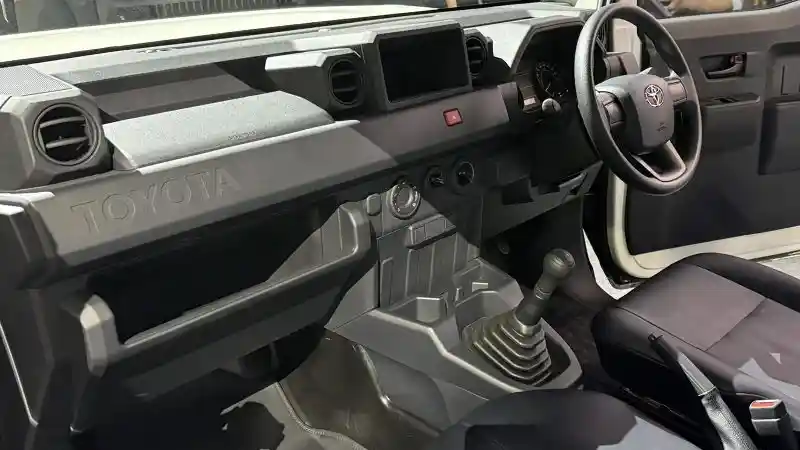 Foto - Terungkap, Toyota Rangga Konsep Bakal Dijual Juga Dengan Nama Hilux Champ