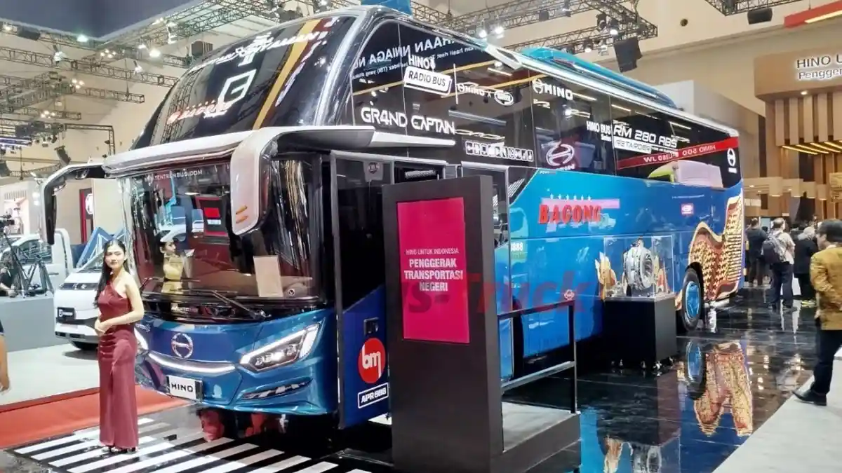 Bus - Hino Hadirkan Bus RM 280 ABS Retarder, Makin Aman dan Nyaman