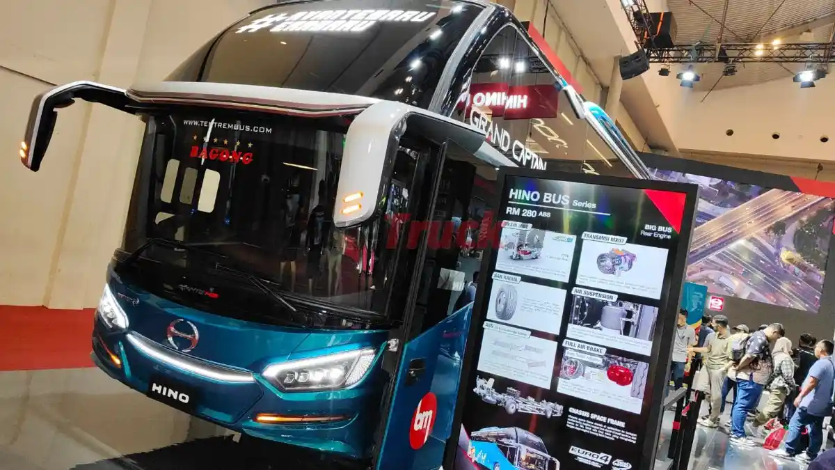 Foto - 35 Bus PO Bagong Transport Bersasis Hino RM 280 ABS Siap Mengaspal di Area Jawa Timur