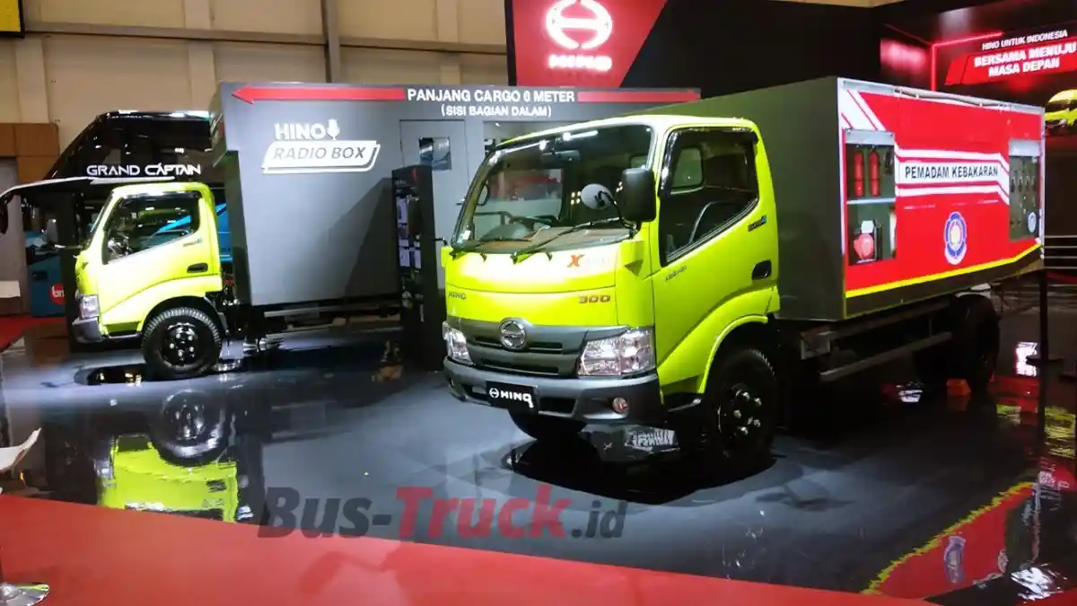 Foto - Hino Kuatkan Kolaborasi Dengan Karoseri Serta Tingkatkan TKDN