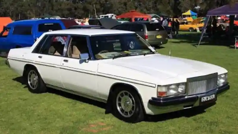 Foto - Selamat Tinggal Holden!