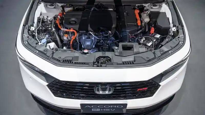 Foto - Honda Accord Generasi Terbaru Meluncur DI Thailand