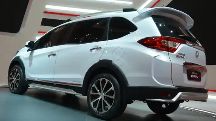 Foto - BR-V Masih Jadi SUV Honda Terlaris di 2016, Laku 31.269 Unit!