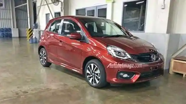 Foto - Honda Brio Facelift Bakal Pakai Dasbor Dan Instrumen Baru