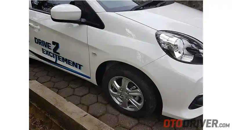 Foto - FIRST DRIVE: Honda Brio RS Dan Brio Satya Facelift 2016