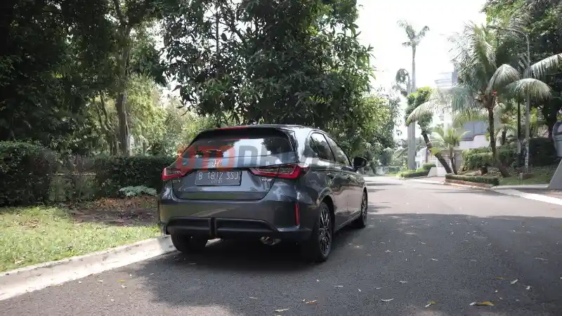 Foto - FIRST DRIVE: Honda City Hatchback RS