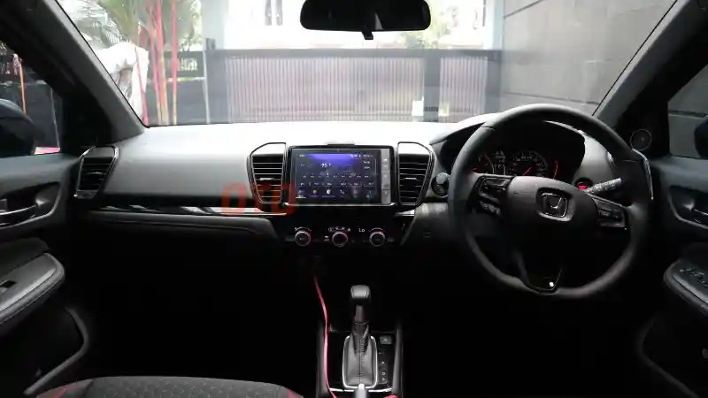 Foto - FIRST DRIVE: Honda City Hatchback RS