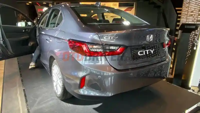 Foto - GALERI: Honda All-New City Sedan 2021 (17 FOTO)