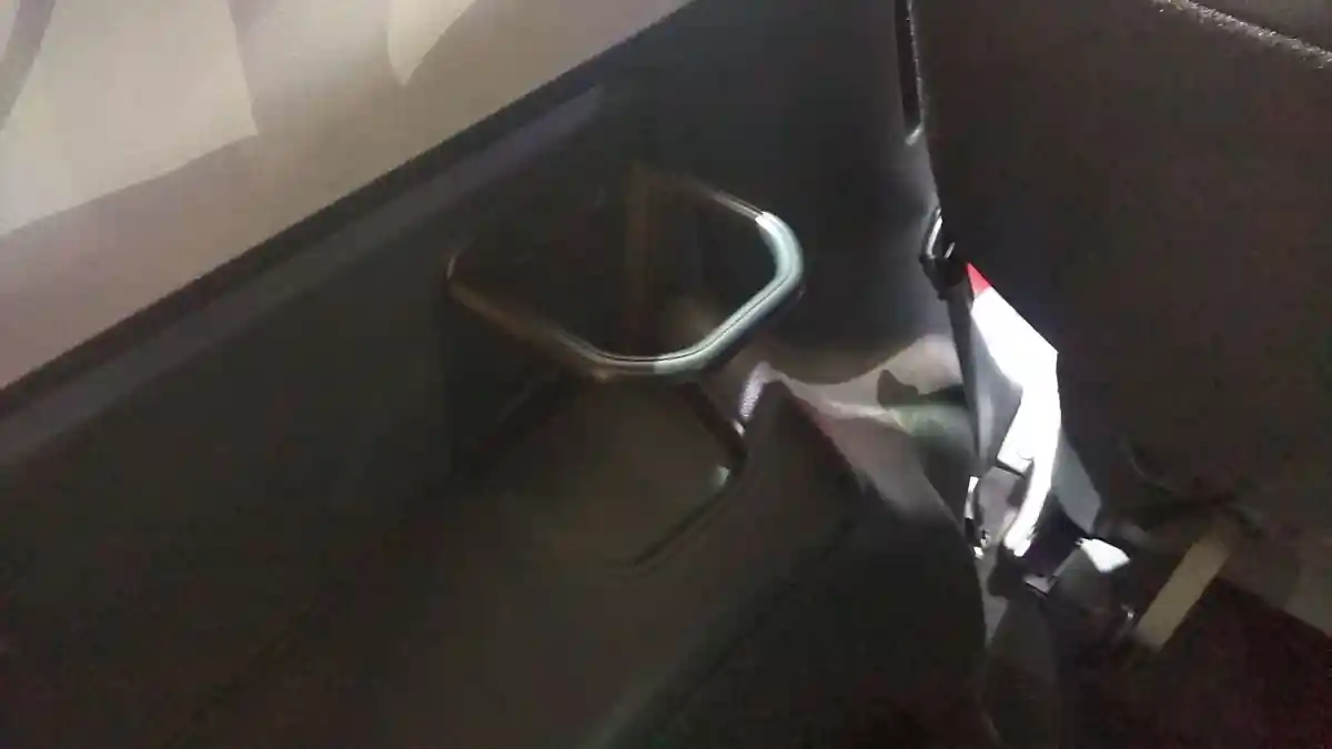 Foto - Ada Apa Saja yang Ada Di Baris Ketiga Honda CR-V 7 Seater? 