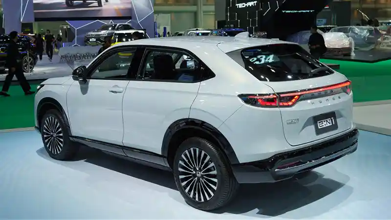 Foto - Honda HR-V Listrik Resmi Melenggang DI Thailand Dengan Mekanisme Rental