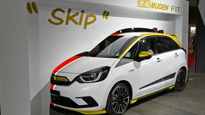 Foto - Usaha Honda Membuat Sangar Jazz Generasi Terbaru