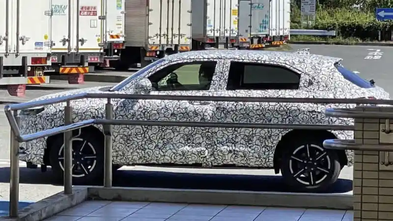 Foto - Honda HR-V Terbaru Dipastikan Meluncur Maret 2021, Simak Bocoran Ubahannya