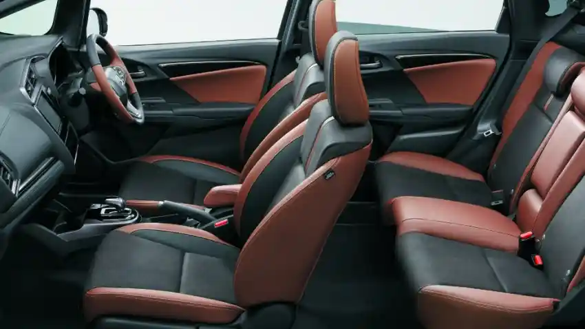 Foto - Honda Jazz Facelift Resmi Dijual di Jepang, Ini Speknya