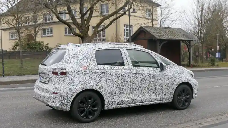 Foto - Jazz Model Terbaru Hanya Akan Tersedia dalam Hybrid Saja di Eropa