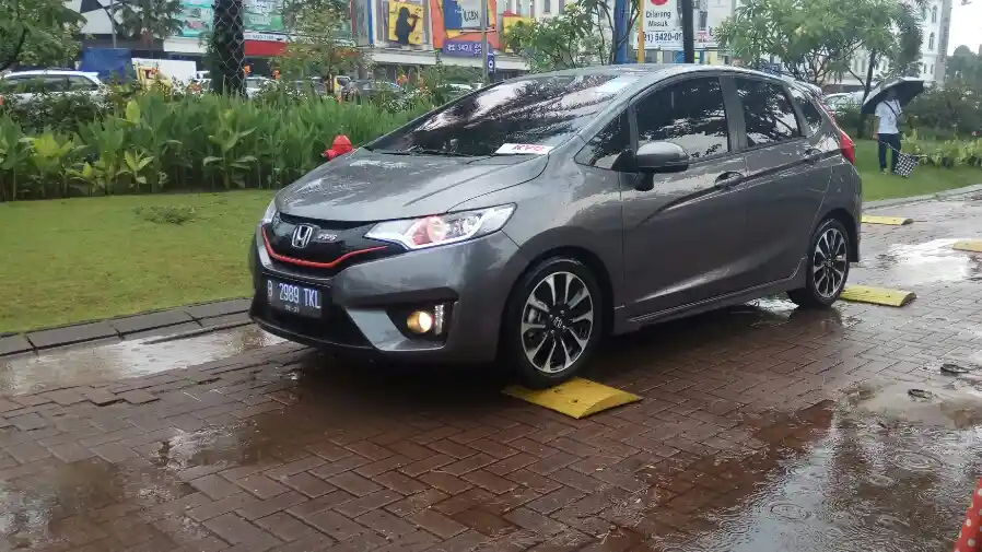 Foto - Belum Ada Pengganti, Honda Jazz Pamit Dari Filipina