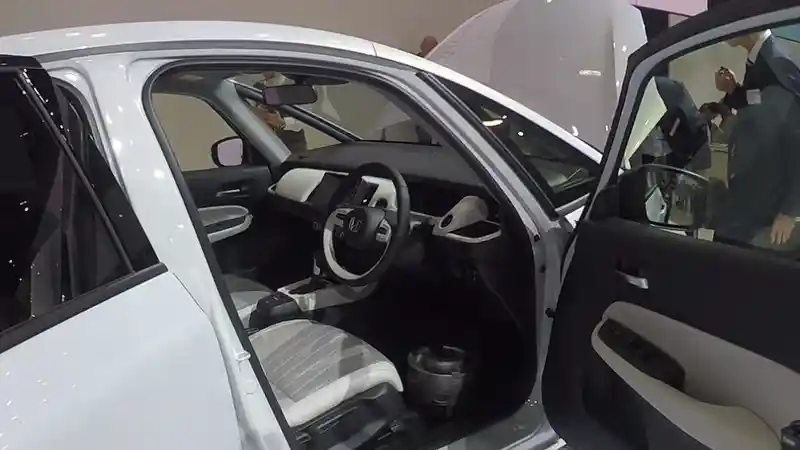 Foto - Pilar A Honda Jazz Model Baru Unik, Apa Istimewanya?