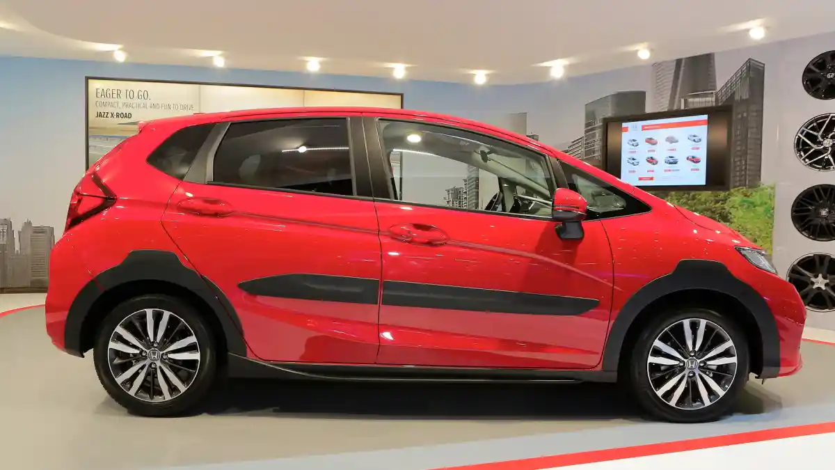 Foto - Tata Diam-Diam Buat Hatcback Untuk Saingi Honda Jazz