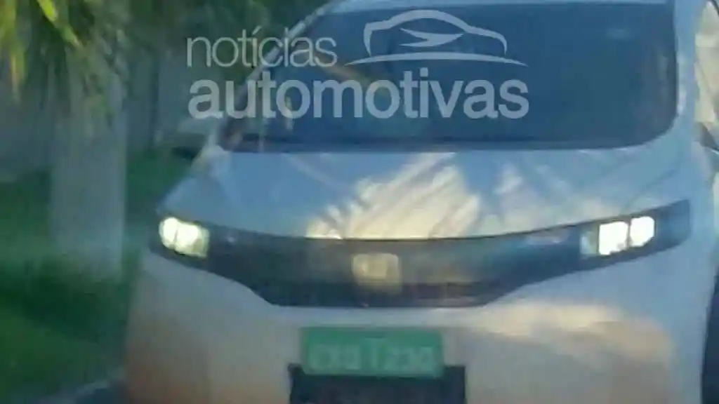 Foto - SPY SHOT: Honda Jazz Facelift 2017 Mulai Menampakkan Diri