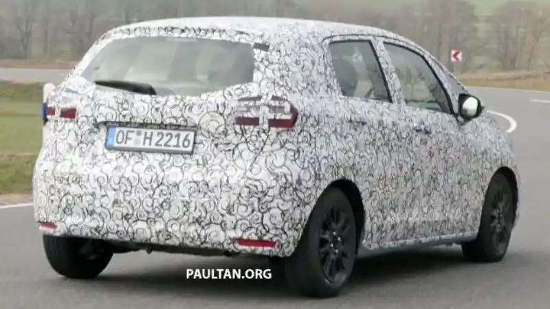 Foto - SPY SHOT: Honda Jazz Generasi Terbaru