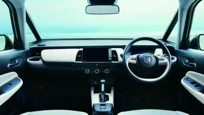 Foto - Harga Honda Jazz Generasi Terbaru Resmi Dirilis di Jepang