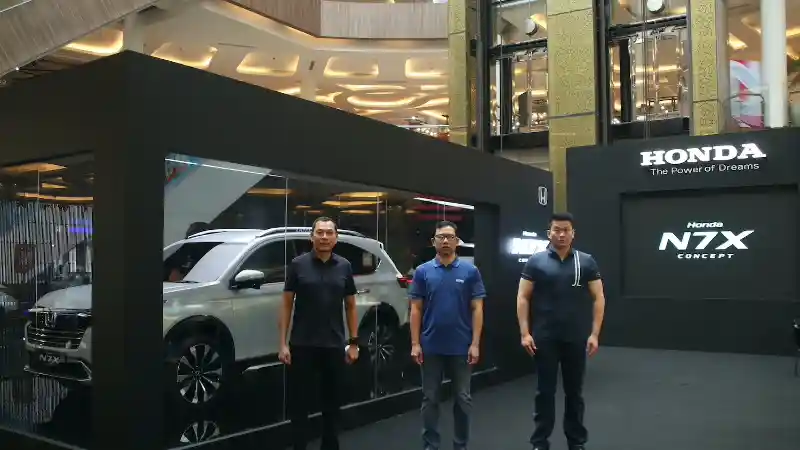 Berita - Honda N7X Concept Dipamerkan Di Paris Van Java