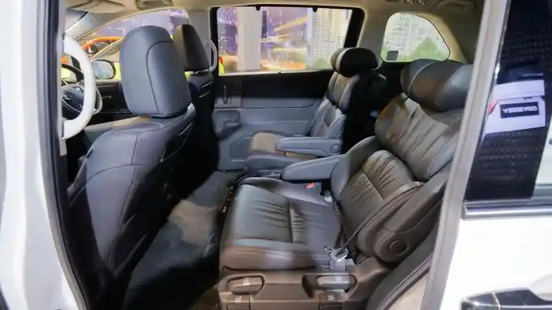 Foto - Mobil Keluarga Yang Mewah Nan Keren, Honda Odyssey Bisa Dicicil Mulai Rp 13 Jutaan