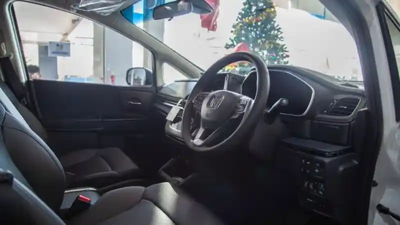 Foto - Honda Odyssey Facelift Meluncur Di Thailand